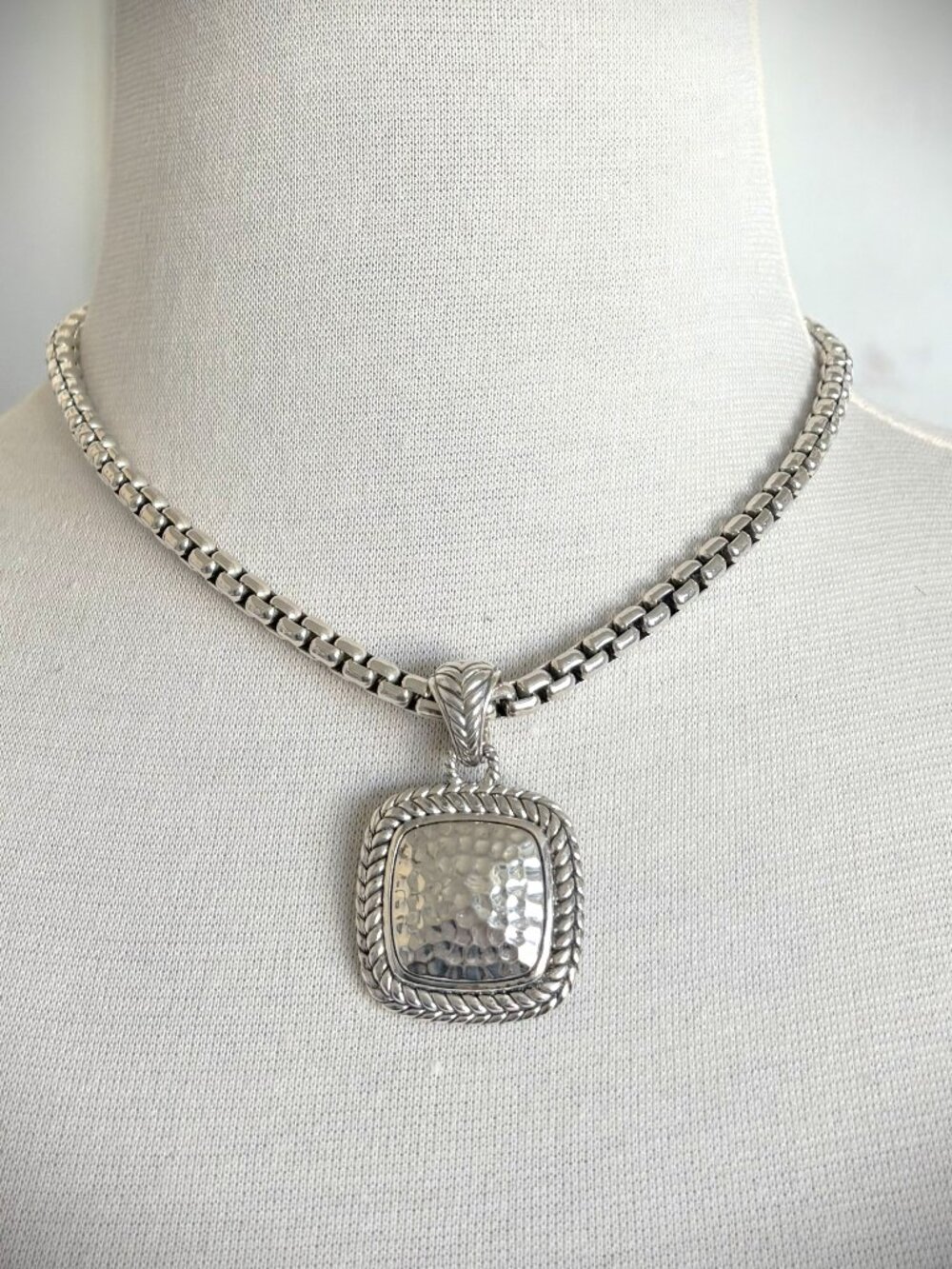 JAI STERLING SILVER BOX CHAIN PLUS ....